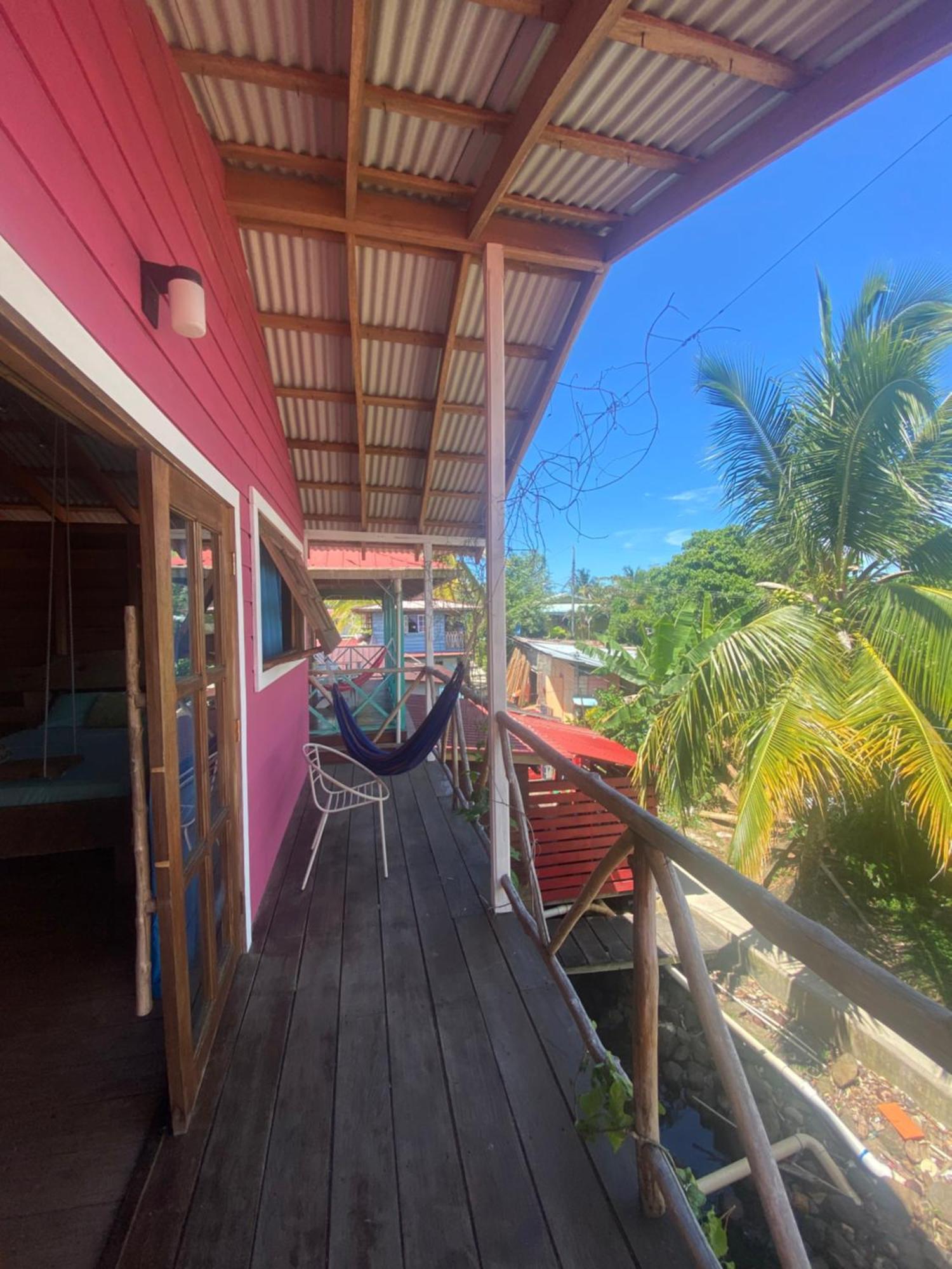 Life Is Good Bocas del Toro